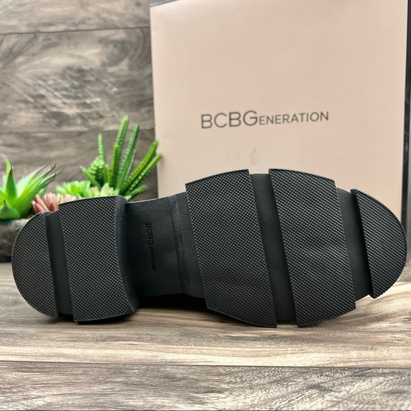 NIB BCBGeneration Ander Lace Up Combat Boots Granite Gray 9M 40 - Picture 10 of 12